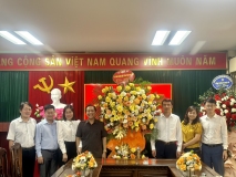Ảnh 42 năm