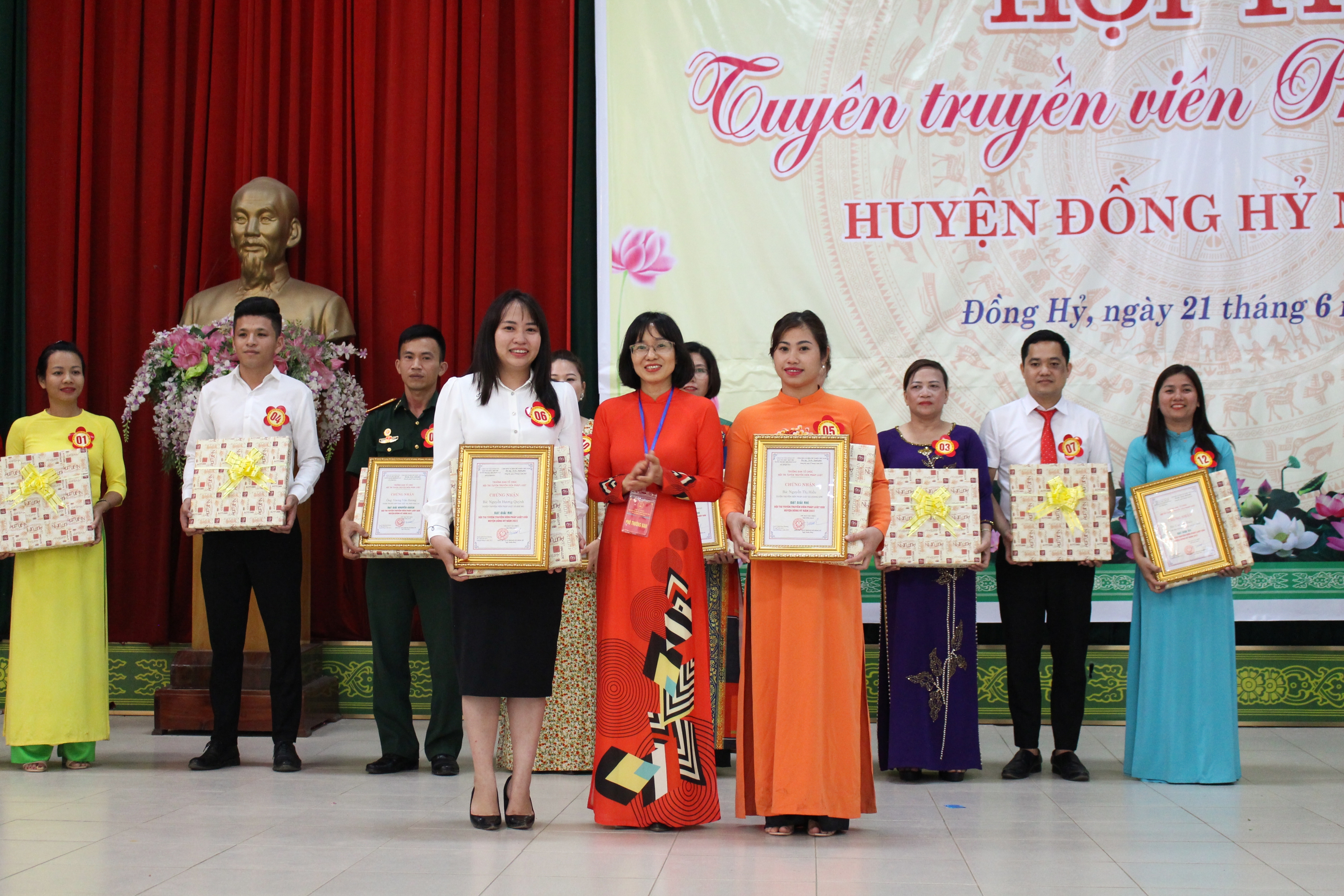 Hội thi 3